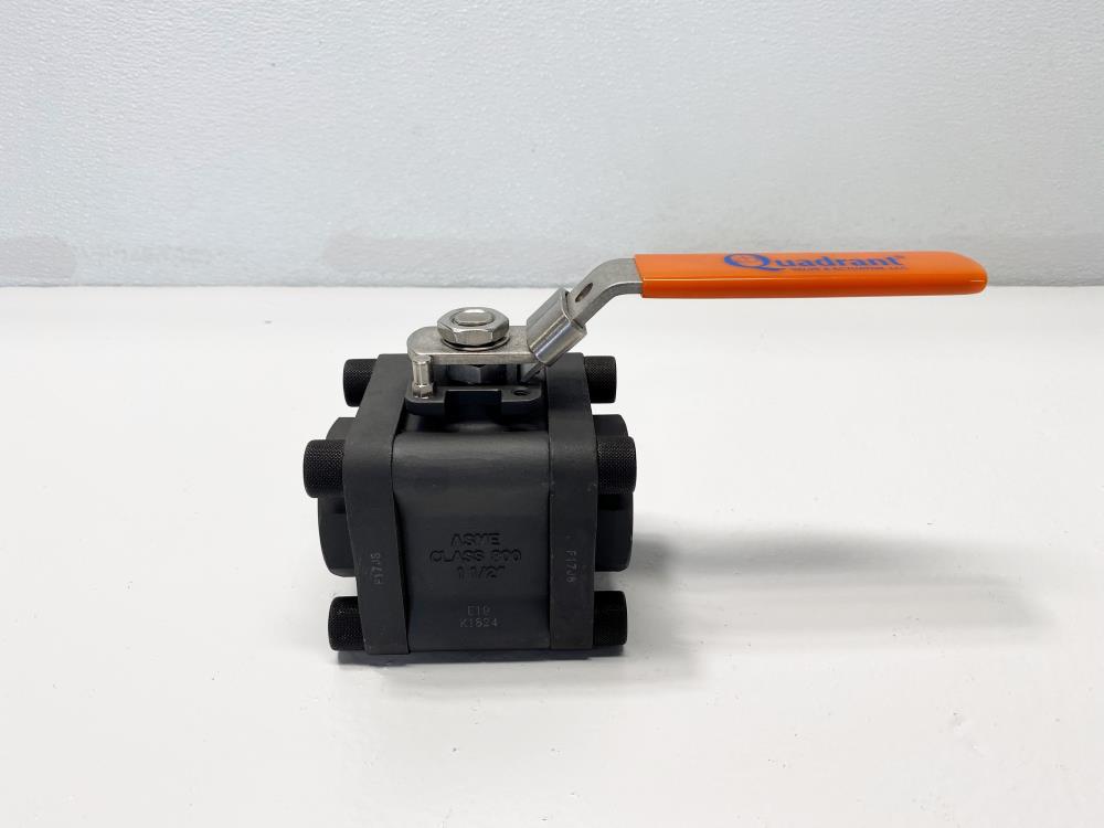 Quadrant 1-1/2" NPT WCB NACE Ball Valve, 2000 WOG